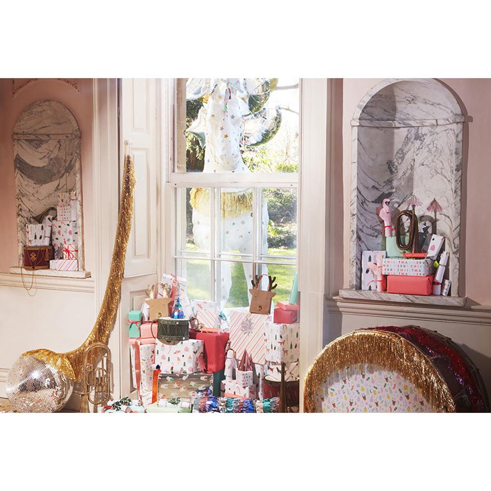 meri-meri-festive-icons-wrapping-paper-roll- (3)