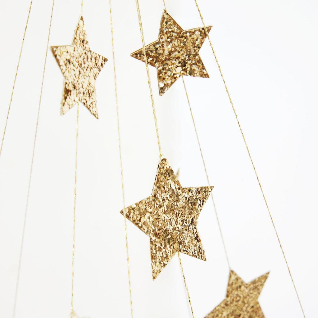 meri-meri-gold-sparkle-star-chandelier-meri-263946