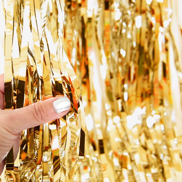 usuk-door-curtain-foil-bright-gold-1m-x-2m-1