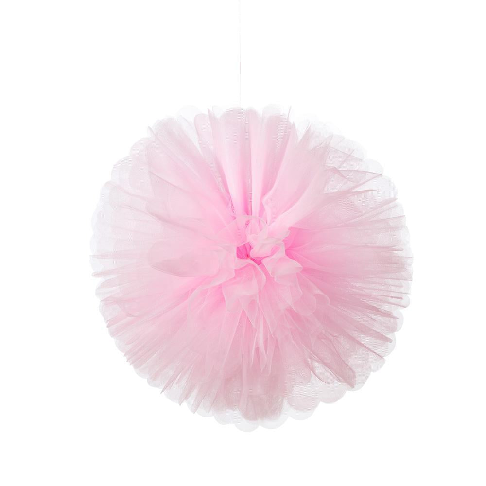 we-heart-pink-tulle-pom-poms- (4)